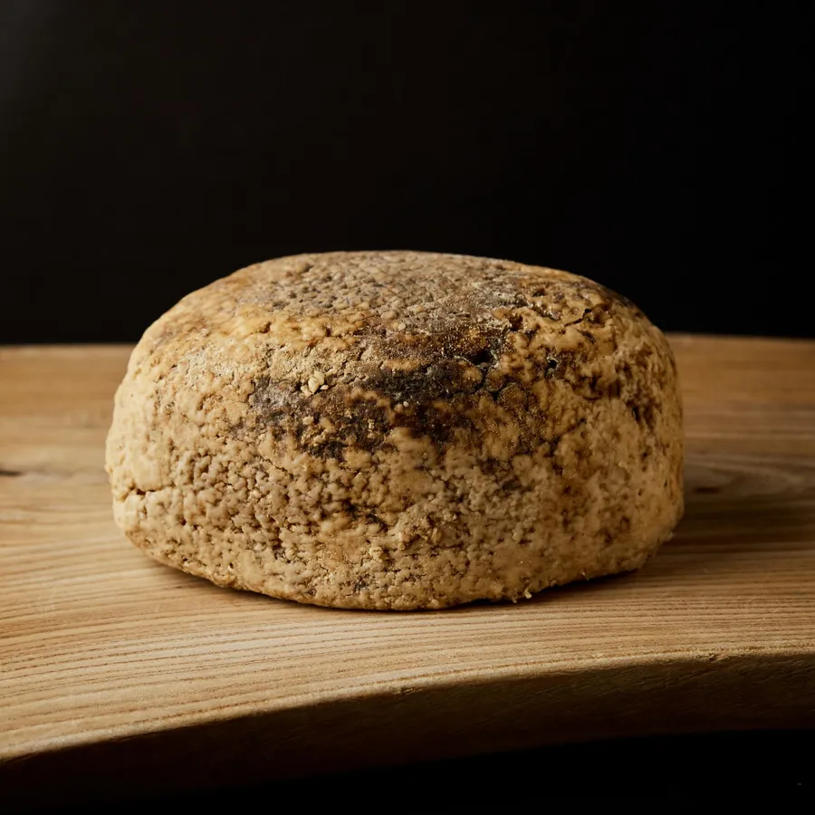 Pecorino di fossa a latte crudo – foto del produttore