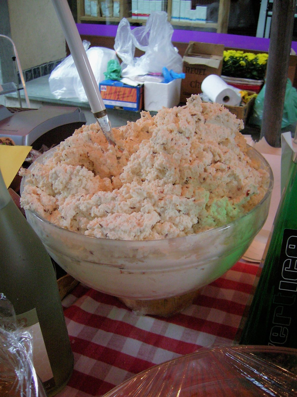 Salignon, ricotta speziata con peperoncino