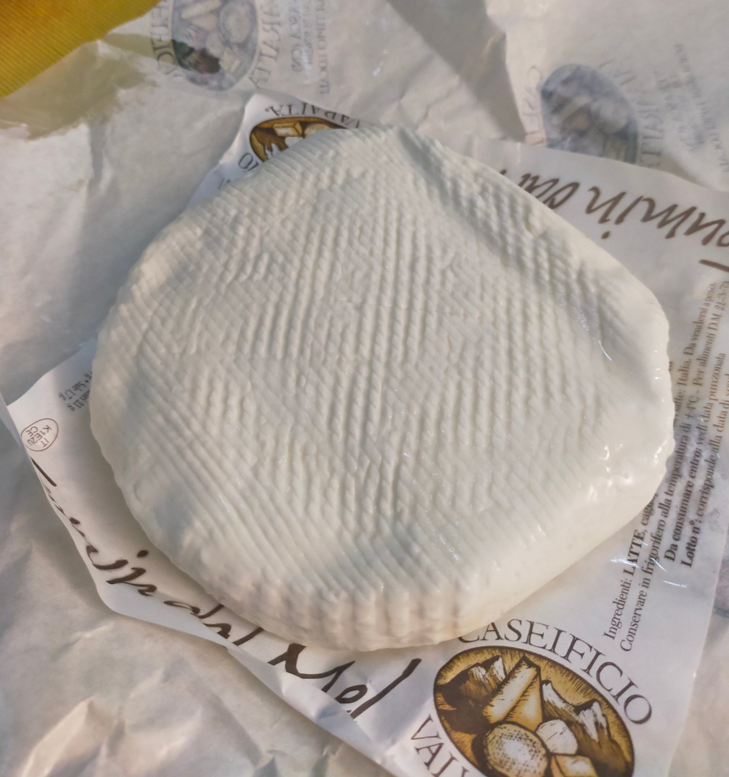 Toumin dal Mel, piccole forme morbide a crosta bianca della Valle Varaita